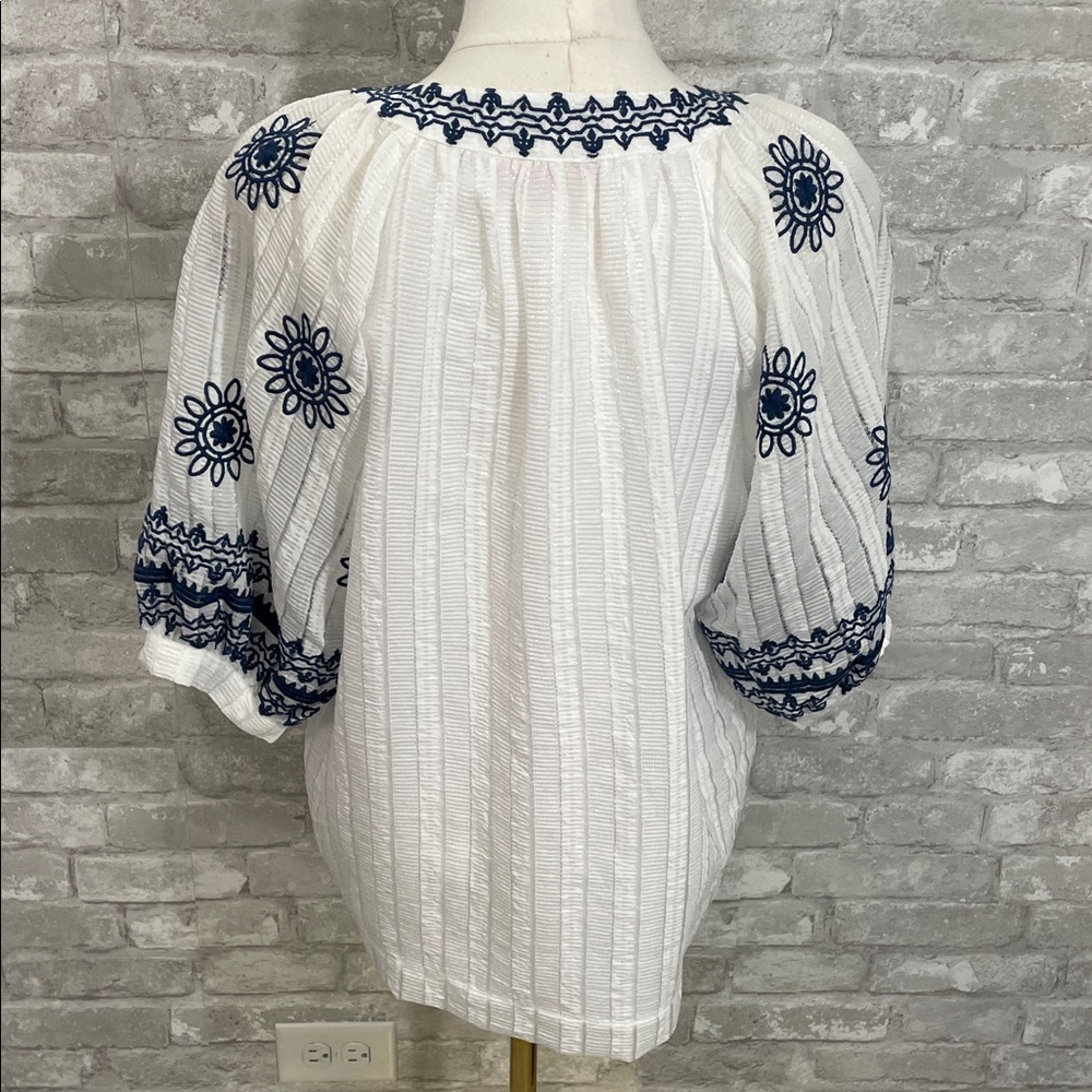 THML Yacht Club Chic Embroidered Top - Picture 5 of 7